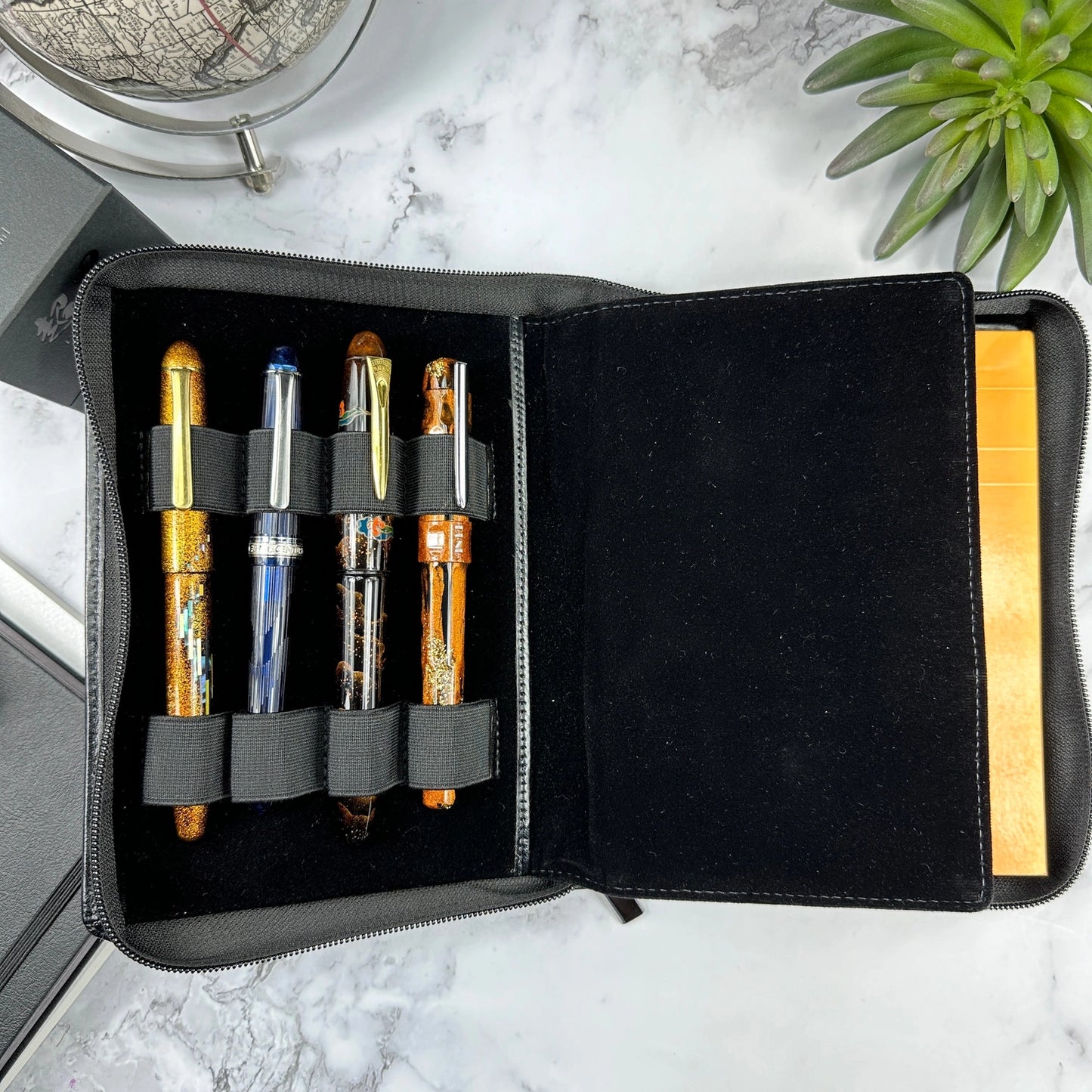 Girologio Grab-n-Go Pen Case Padfolio