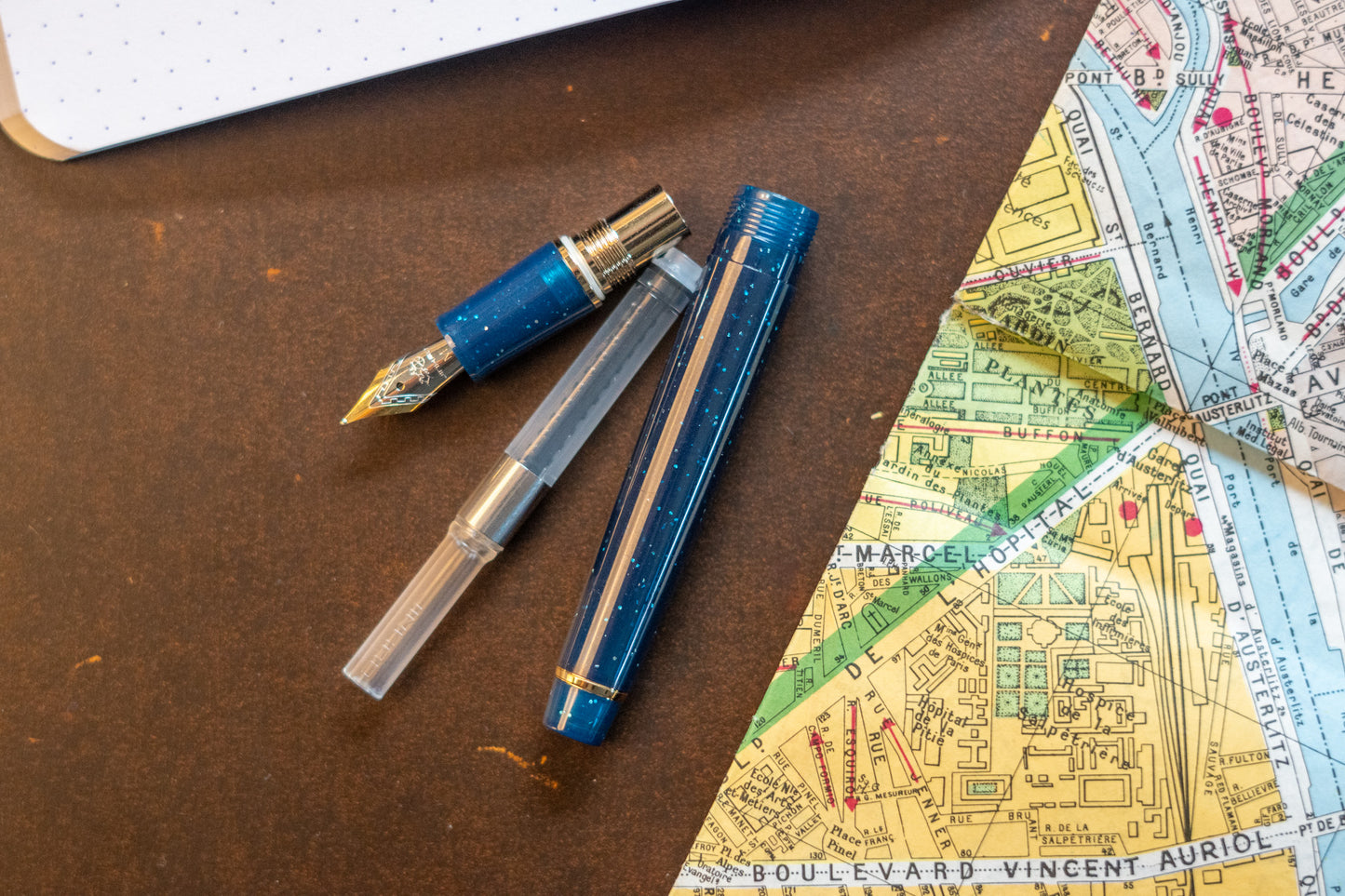 "Penabler" Fountain Pen Starter Kit (Jinhao 82)