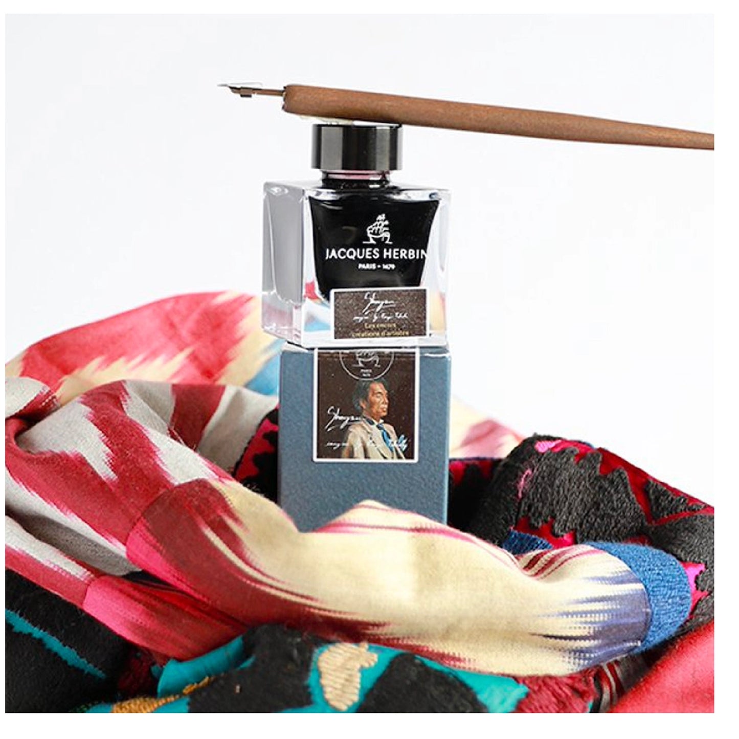 Jacques Herbin 1670 Shogun: Dark Brown Shimmer Ink
