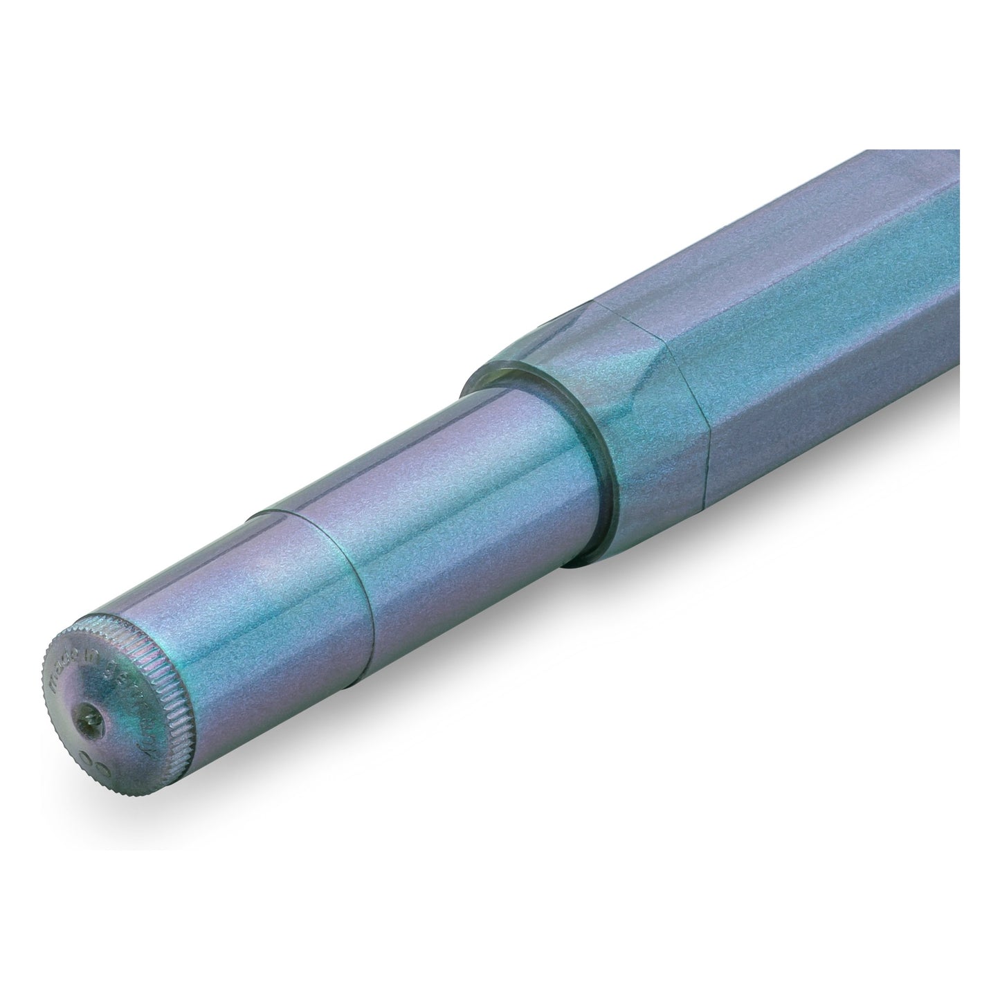 Close-up of the iridescent barrel end on the Kaweco Lunar Sport Shadow Blue fountain pen