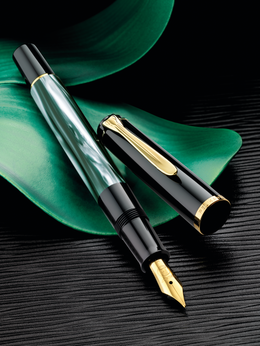 Pelikan Classic M200 Fountain Pen - Green Marbled