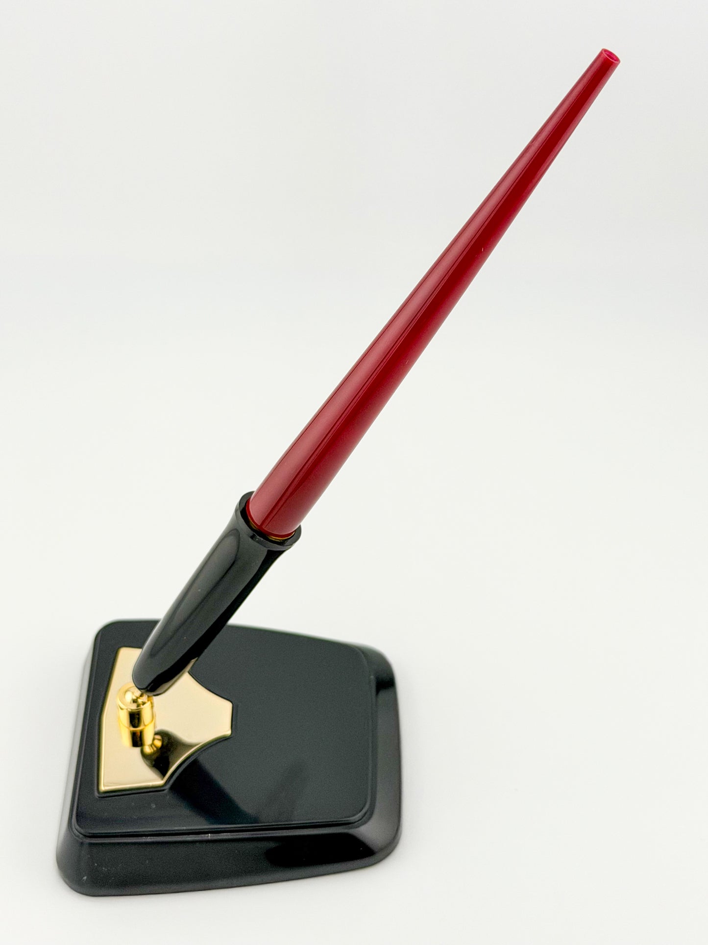 Platinum Desk Pen (Stand and Pen set)