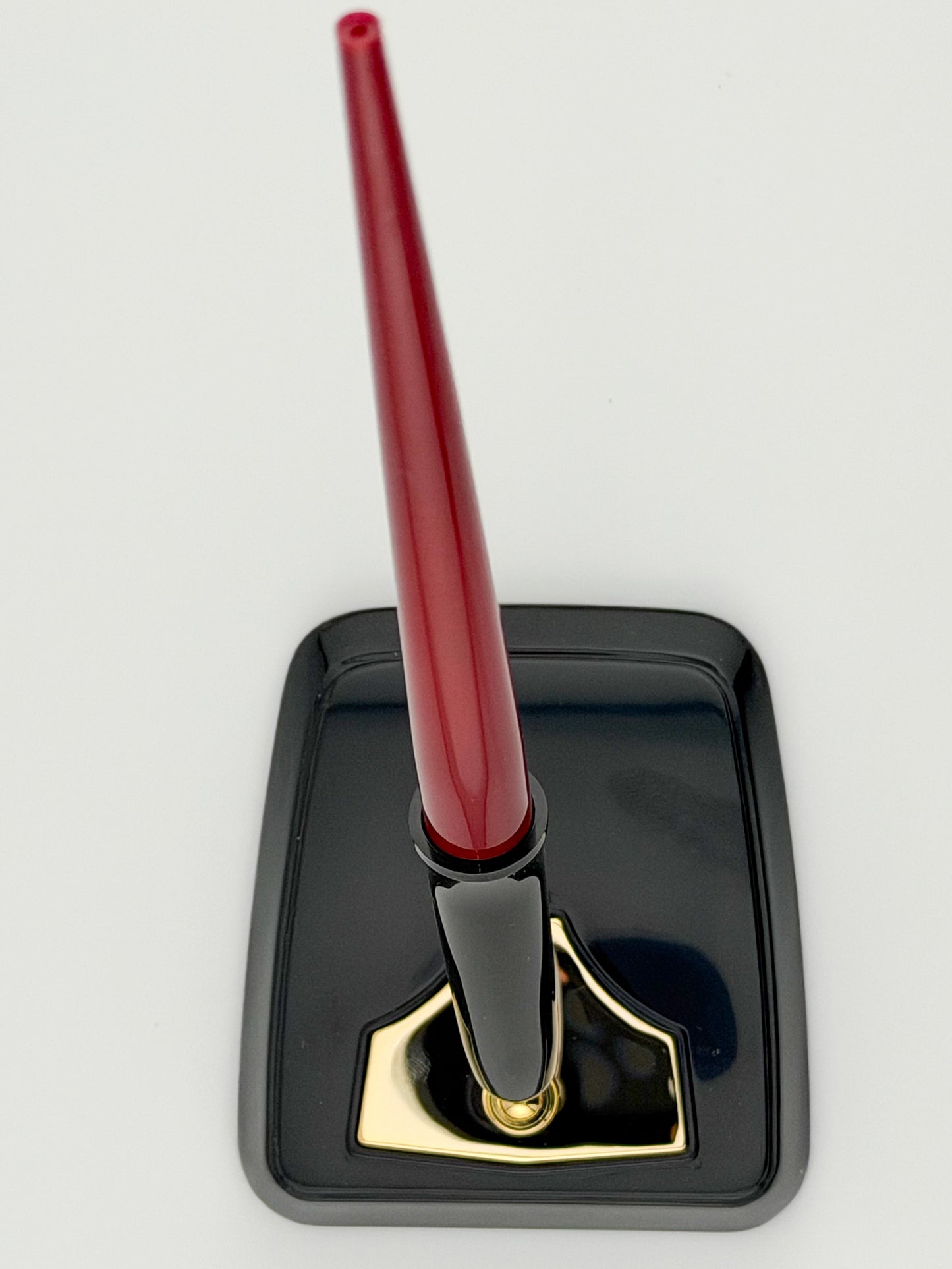 Platinum Desk Pen (Stand and Pen set)