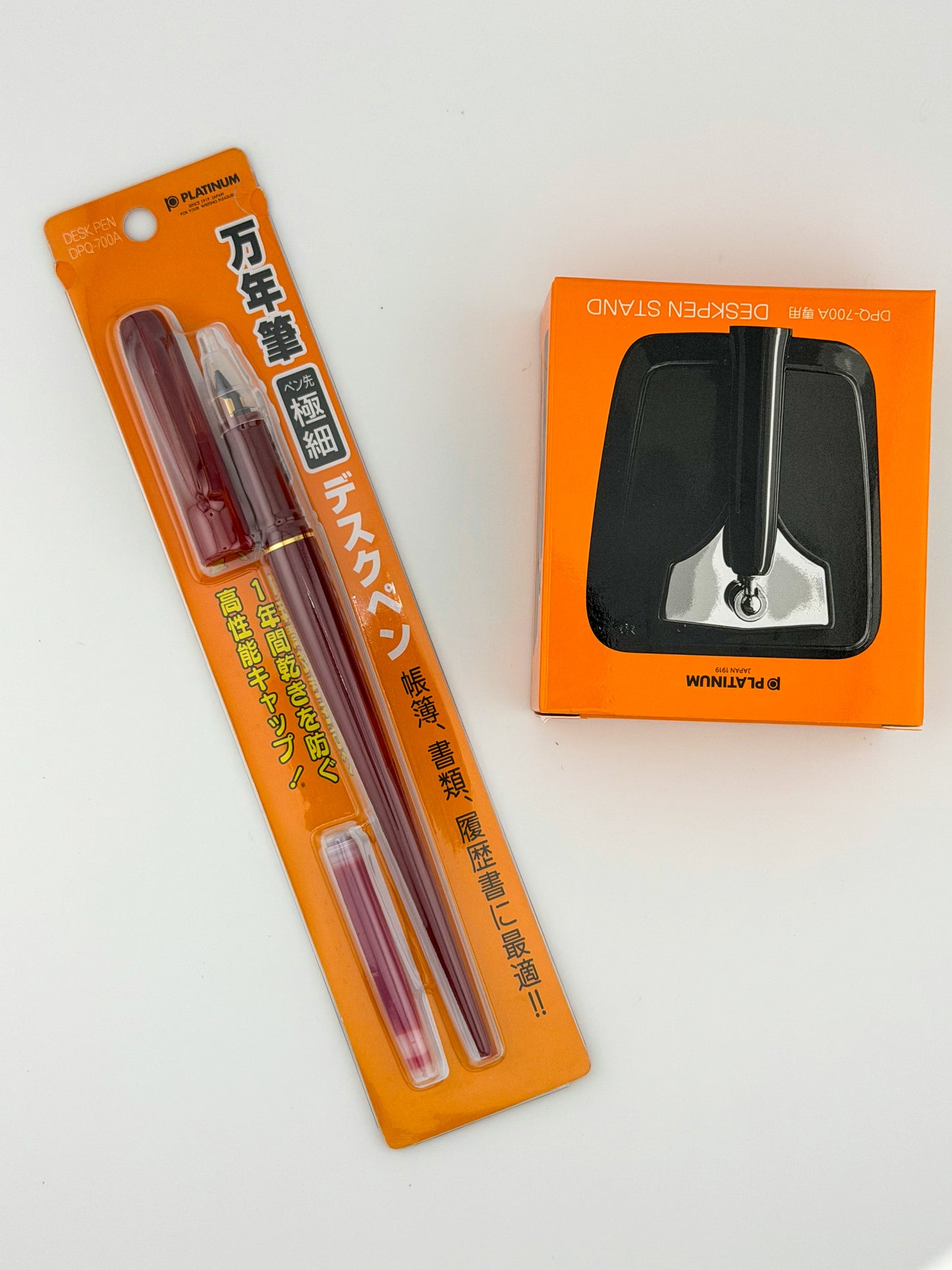 Platinum Desk Pen (Stand and Pen set)