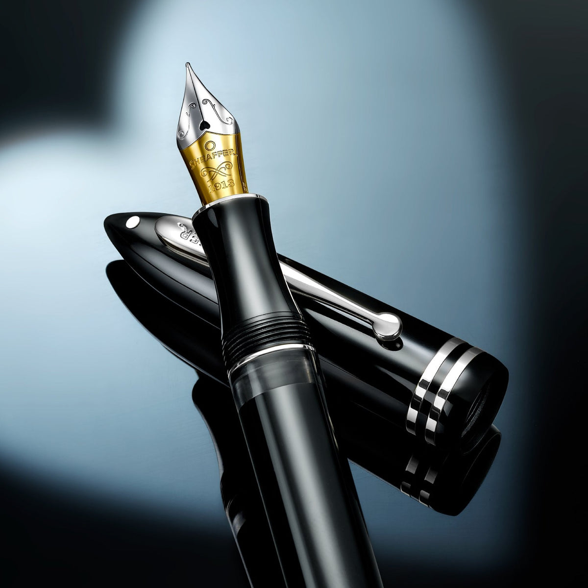 Sheaffer Balance III E892 Glossy Black and Chrome Fountain Pen